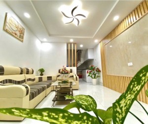 Nhà Đẹp Ngõ Văn Chương Full Nội Thất DT 21m2 4 tầng MT 3.2m Giá 5.380 tỷ