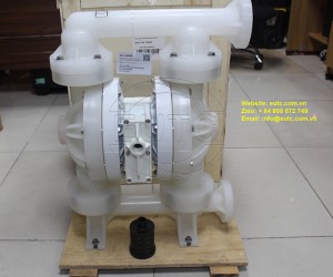 Wilden P400
