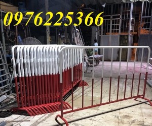 Hàng rào chắn barie di động khổ 1m x 2m 