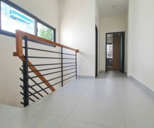 Bán nhà đẹp hẻm phố Tây Nguyễn Thiện Thuật Diện tích: 35m2, bán: 4.8 tỷ  Liên hệ: Bích
