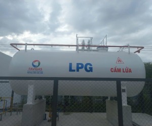 Bồn LPG 10 tấn và 2 máy hoá hơi LPG 100kg/giờ - Công ty TNHH Favigas