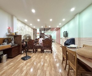 **Bán nhà 4 tầng mặt tiền Sơn Hưng** phường 12 Tân Bình (5*35) chỉ 14 tỷ
