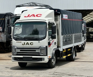 Bán xe tải JAC 2T5 N250PRO thùng bạt dài 4m5 động cơ Cummins Mỹ bảo hành 5 năm 