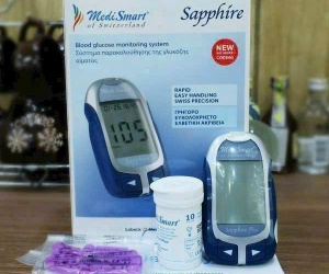 THIẾT BỊ Y TẾ 4H : Máy đo đường huyết Medismart Sapphire Plus
