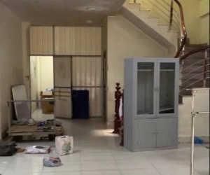 Cho thuê nguyên căn, Đền Lừ, 100m2 x 4 tầng, mặt tiền 6m, 6PN, 5 wc, TT dạy học, VP, ở...