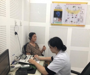 Dấu hiệu nhận biết thính giác già trước tuổi