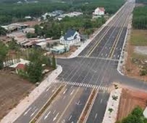 250tr/500m2 , ngang 10m ngay kcn becamex chơn thành
