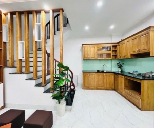 NHÀ ĐẸP YÊN HÒA – 31M² x 5 TẦNG – VÀI BƯỚC RA PHỐ – FULL NỘI THẤT -  8,4 TỶ