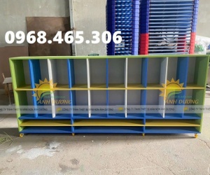 Tủ cặp dép mầm non bằng gỗ