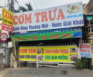 Do bận công việc nên mình cần sang quán cơm cafe võng