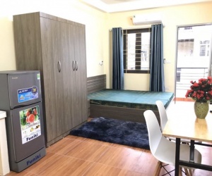 Cho Thuê Ccmn đẹp thoáng ban công giá rẻ Tại 171 Nguyễn Ngọc Vũ, Hoàng Ngân, Lê Văn Lương