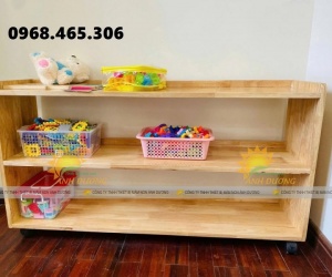 Kệ montessorie mầm non, kệ gỗ cao su mầm non
