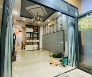 Bán nhà mặt phố đường số 128, Phước Long A,  Q9, Thủ Đức, TP HCM. DT  80m2, 4 tầng, 4PN, SH, 8.39 