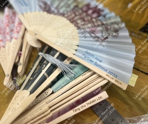 QUẠT GIẤY KHẮC LASER CHO SỰ KIỆN, ĐÁM CƯỚI, ĐÁM HỎI, QUÀ TẶNG