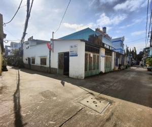 Chính chủ cho thuê nhà lô góc – Hẻm xe tải – Tân Nhựt, Bình Chánh gần mọi tiện ích