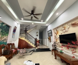 Bán nhà đường số 26, Phường Tăng Nhơn Phú A, Q9, Thủ Đức, TP HCM. DT 150m2, 3 tầng. Giá - 12.99 tỷ.