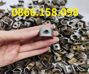 Pát sắt chữ U 1 lỗ giá lẻ rẻ như bán buôn