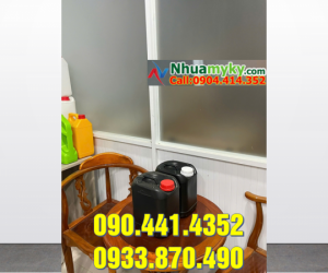 Can tròn 1 lít đựng vi sinh, can nhựa 2 lít vuông đựng phân bón 