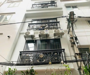 Bán Nhà Quan Hoa, Cầu Giấy – 50M2 – 5 TẦNG – LÔ GÓC –GIÁ TỐT –NHÀ ĐẸP LONG LANH - FULL NỘI THẤT XỊN