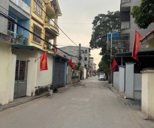 BÁN ĐẤT MAI LÂM ( ĐÔNG ANH) - MẶT TIỀN RỘNG RÃI- GẦN HỒ ĐIỀU HÒA MÁT MẺ - 80M- SUỴT 7 TỶ