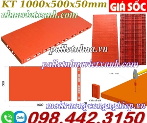 Pallet nhựa lót sàn sân khấu 1000x500x50mm mặt kín màu cam