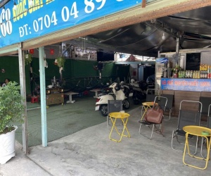 Hóc Môn ! SANG NHƯỢNG QUÁN CAFE VÕNG DT : 300 m2  MB thuê chỉ 7tr , có 2 PN máy lạnh, Tel :