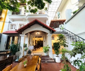 CHO THUÊ MẶT BẰNG KINH DOANH NHÀ HÀNG TRUNG TÂM QUẬN 3