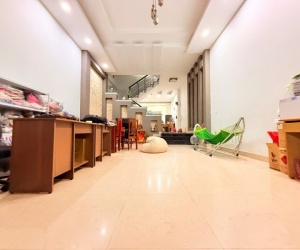 Bán nhà 3 tầng, đường Số 10, Tăng Nhơn Phú B, Q9. Thủ Đức, TP HCM. DT 90m2, SHR. Giá 6,15 tỷ.