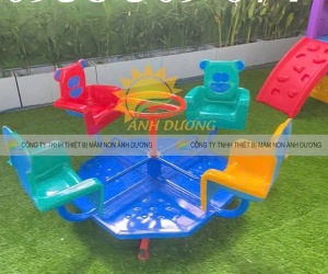 Đu quay 4 chỗ ghế hình con gấu cho trẻ mầm non