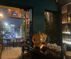 SANG NHƯỢNG QUÁN HIDDEN PUB ĐÃ SETUP HOÀN CHỈNH – HOÀN KIẾM, HÀ NỘI