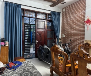 Bán nhà 3 tầng đường Số 4, Trường Thọ, Thủ Đức, TP HCM. DT  62m2. Giá 5,99 tỷ, sổ hồng riêng.