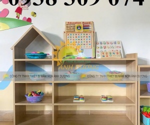 Kệ montessori ngôi nhà mầm non, Kệ gỗ montessori để đồ chơi học liệu