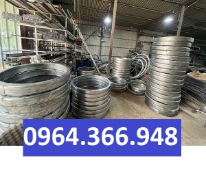 Vòng tròn sắt dùng trong các hạng mục sắt mỹ thuật