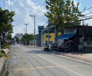 BÁN NHÀ MẶT TIỀN NGÔ CHÍ QUOC -DT 29/60M2 GIÁ 4TY300