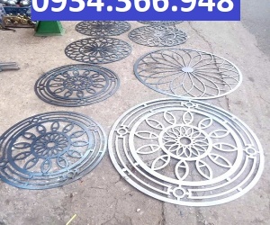 Trang trí mái kính bằng mâm mái kính CNC theo mẫu riêng