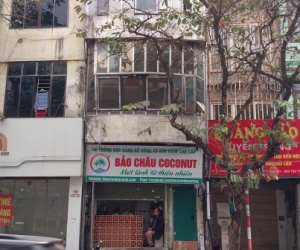 Cho thuê nhà Kim Mã, 3 tầng + tum, MT 4m, gần BRT Kim Mã, hợp kinh doanh/văn phòng