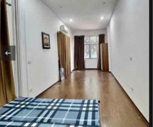 Cho thuê nhà tầng 2 Địa chỉ: Số 35, mặt ngõ Trung Tả, Phố Khâm Thiên, Phường Thổ Quan, Đống Đa, Hà